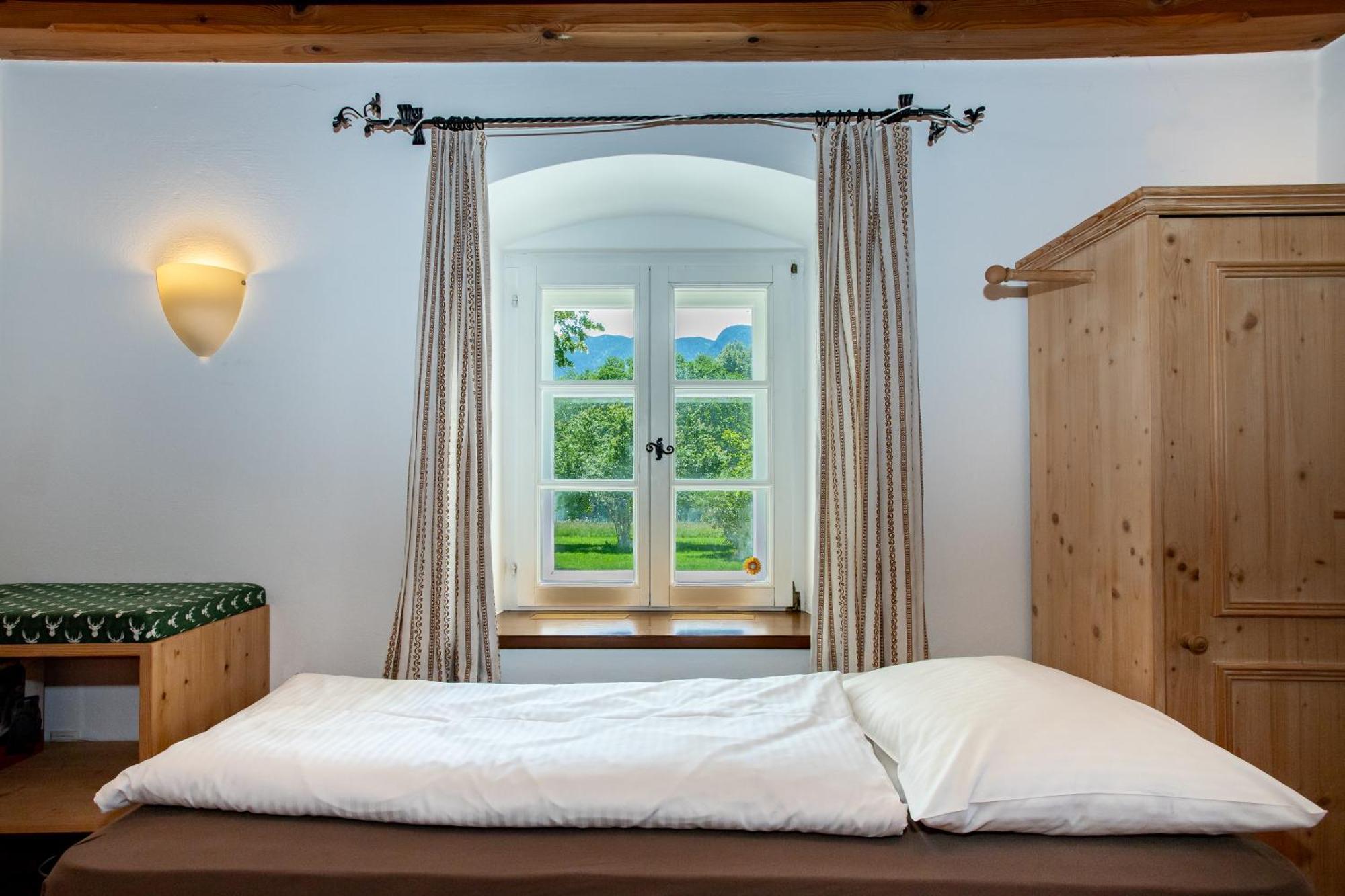 Naturresort Fischergut - Lodge Wolfgangthal Saint Wolfgang Zimmer foto